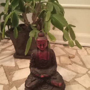 Thai Red Resin Meditating Buddah